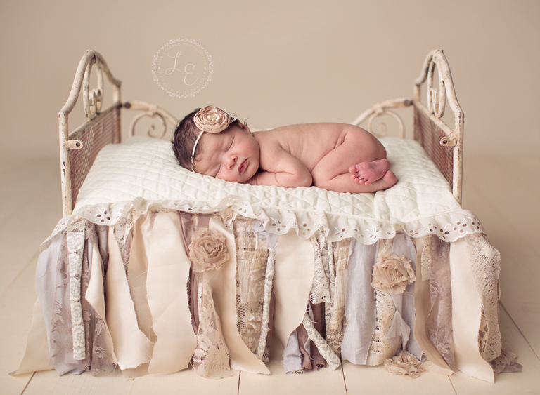 Jordyn S. Newborn session 2014_0383-web