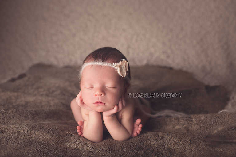 San Diego, CA newborn photographer and baby photographer- Lisa England Photography