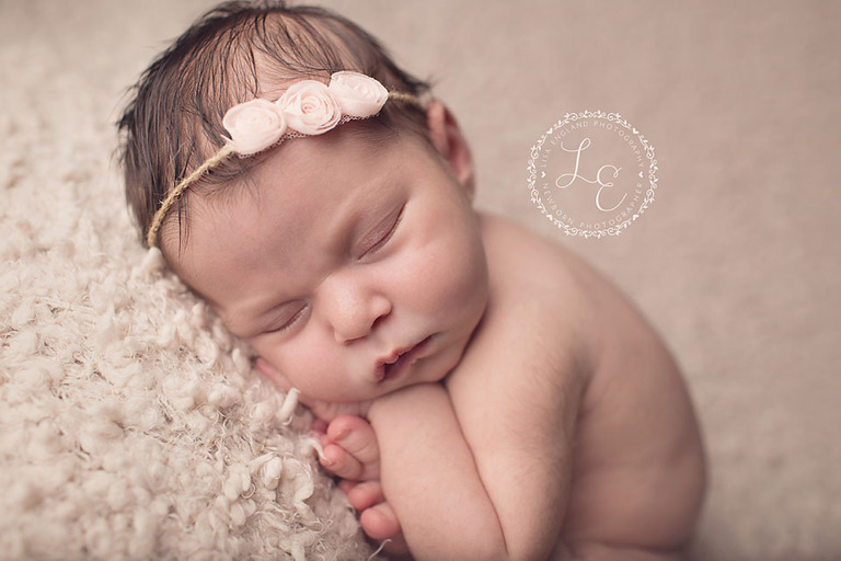San Diego, CA newborn photographer and baby photographer- Lisa England Photography