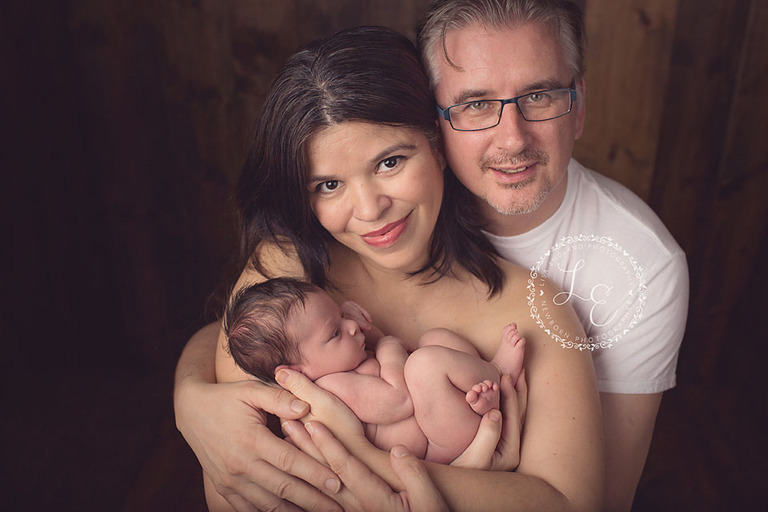 newborn with parents -San Diego, CA newborn photographer and baby photographer- Lisa England Photography