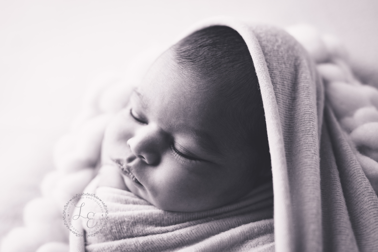 Lisa England Photography | San Diego Newborn Photographer