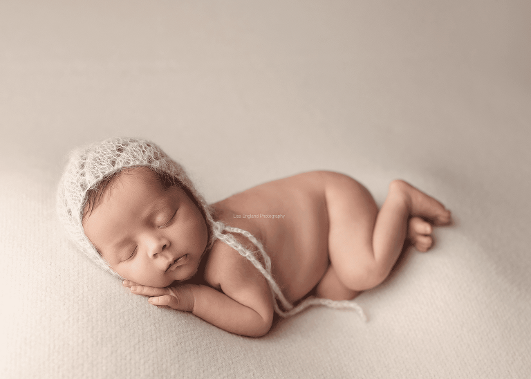 https://lisaenglandphotography.com - san diego newborn photographer