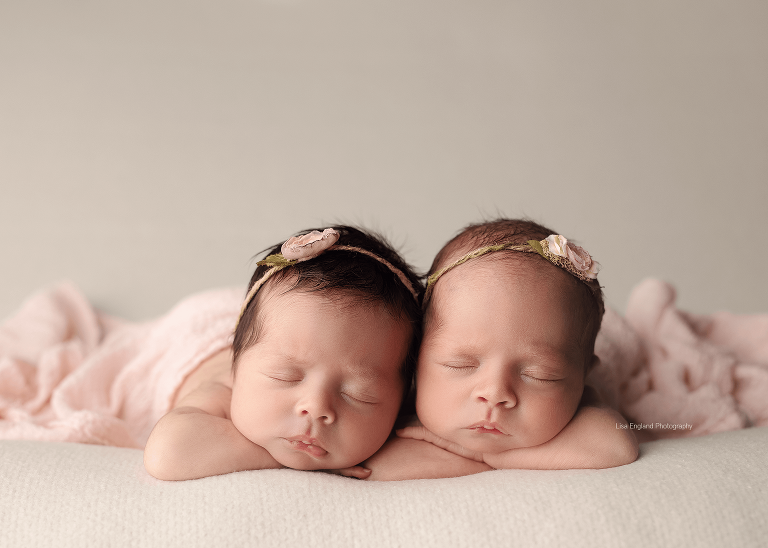 https://lisaenglandphotography.com - san diego newborn photographer