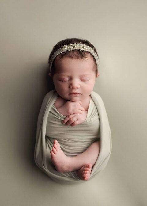 https://lisaenglandphotography.com - san diego newborn photographer