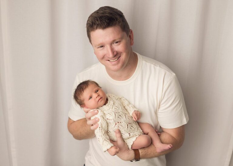 awake newborn baby girl photographer with her Daddy, san diego newborn photography studio